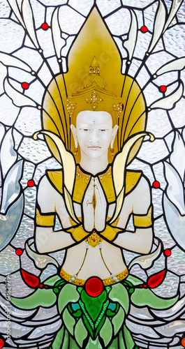 Naklejka na szybę Świątynny szklany witraż ilustrujący bożka