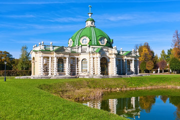 Canvas Print - Pavilion Grotto in Kuskovo