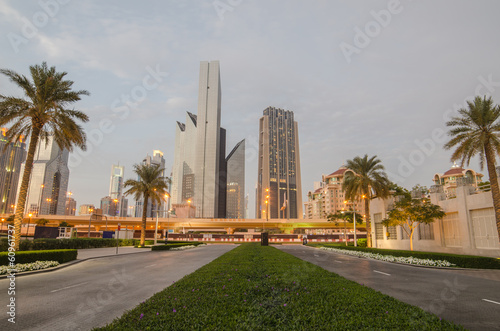 Obraz Dibond Śródmieście Dubaju (Zjednoczone Emiraty Arabskie) o zachodzie słońca