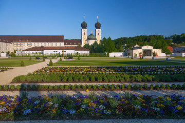 Fototapete - Metten, Benediktinerkloster, Klosterkirche