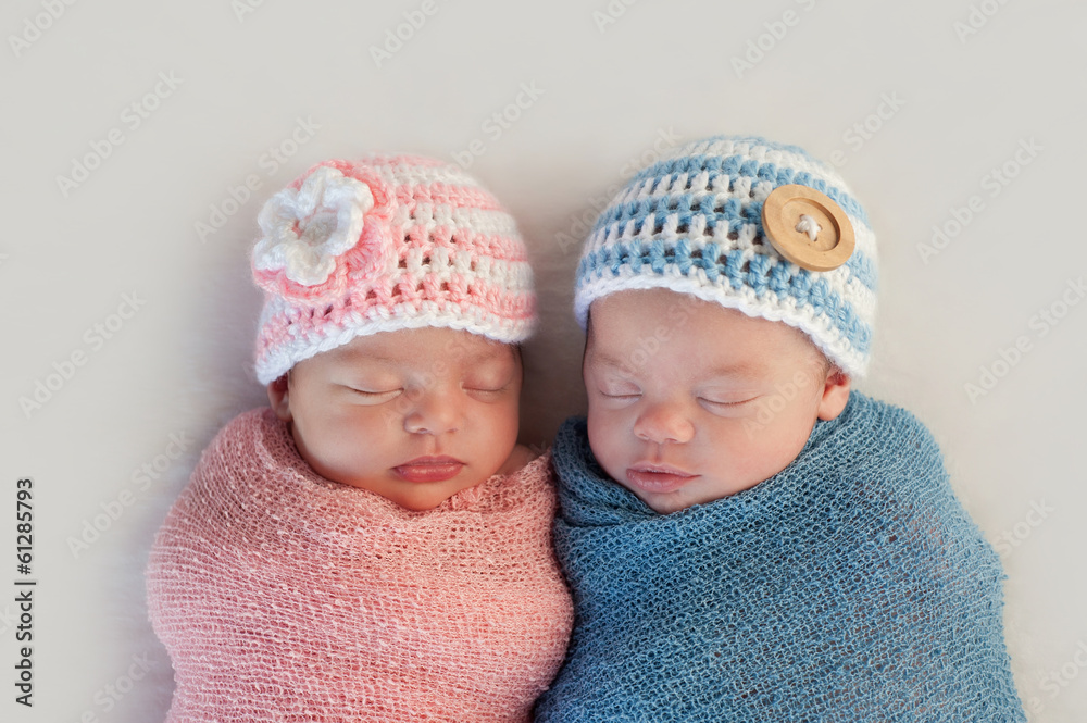 Photo Art Print Fraternal Twin Baby Brother And Sister Europosters