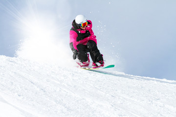 Fototapete - teenager con snowboard