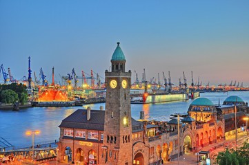 Wall Mural - Hafen in Hamburg