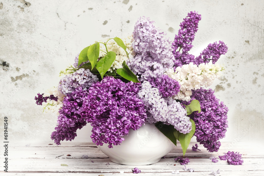 Beautiful Bunch of Lilac in the Vase - obrazy, fototapety, plakaty 