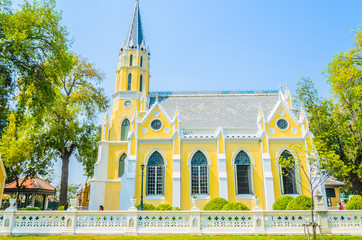 Canvas Print - Wat Niwet Thammaprawat Temple Church in ayutthaya Thailand