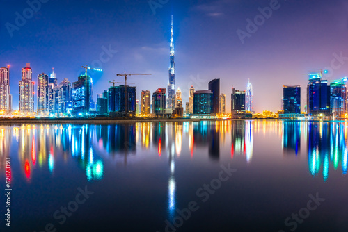 Foto-Leinwand ohne Rahmen - Dubai skyline at dusk, UAE. (von Luciano Mortula-LGM)
