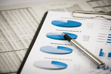 Business graph analysis report