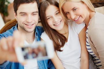 Poster - Making picture of family