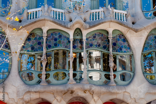 Leinwand Poster  Casa Batllo fachade main window at Barcelona