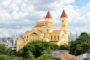 Fototapete - Catholic church in the Penha neighborhood in Sao Paulo city.