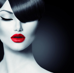 Poster - fashion glamour beauty girl with trendy fringe hairstyle