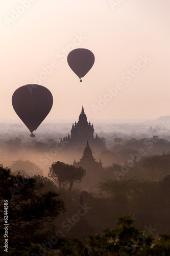 balony-nad-birma
