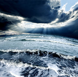 Fototapeta Niebo - Tormenta en el oceano
