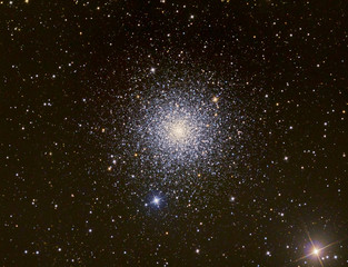 Wall Mural - m3 star cluster