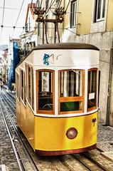 Canvas Print - Bica funicular in Lisbon, Portugal