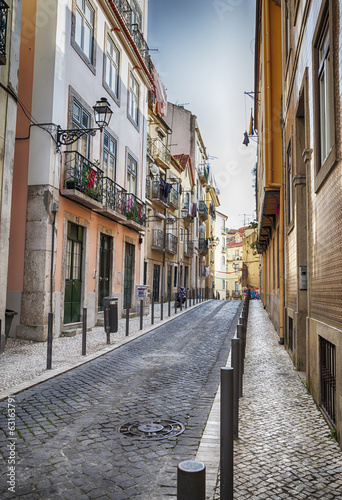 Naklejka na szafę Lisbon's city street