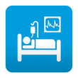 Etiqueta tipo app azul simbolo cama de hospital