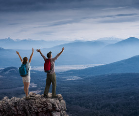 Wall Mural - couple hiking