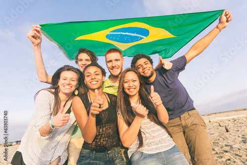 Fotografie, Tablou Group of Friends with Brazilian Flag at Beach