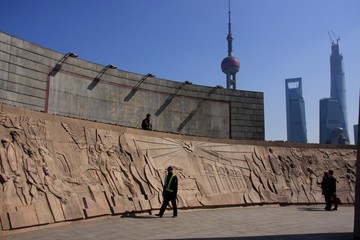 fresque du monuments pour les héros du peuple