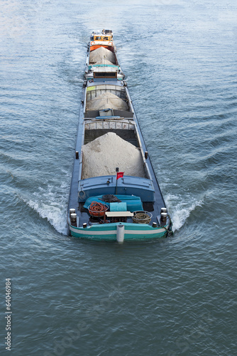 Cuadros en Lienzo Barge on the Seine River, Melun, France