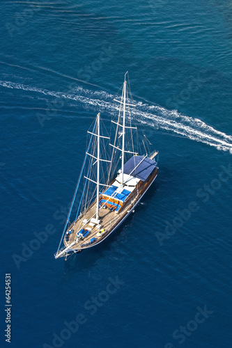 Naklejka na drzwi sail boat on the blue sea, Eolie Island, Sicily