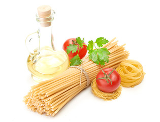 Wall Mural - Setting pasta with tomato and garlic