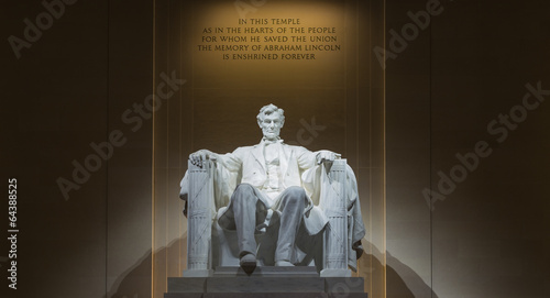 Cuadros en Lienzo Washington, DC - Lincoln Memorial at night