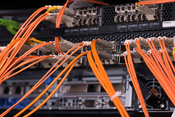 fiber optical connections with servers
