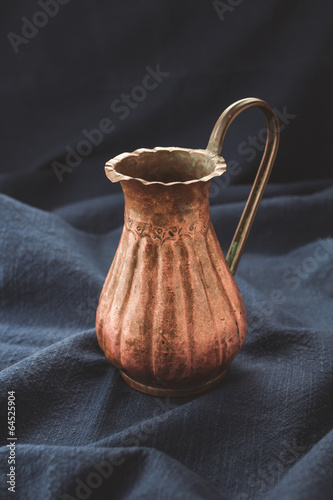 Obraz w ramie Old copper jug