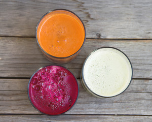 Wall Mural - Fresh  juices - red beet, cabbage and carrot