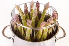 Stainless Steel Asparagus Cooker Closeup