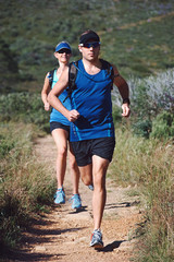 Wall Mural - trail running couple