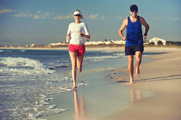 Wall Mural - Barefoot beach run