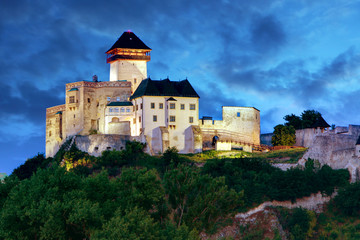 Canvas Print - Slovakia Castle at night - Trencin