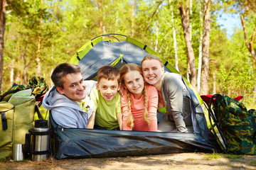 Canvas Print - Tourists in tent