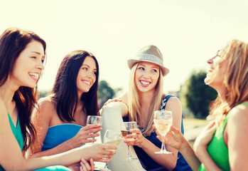 Sticker - girls with champagne glasses on boat