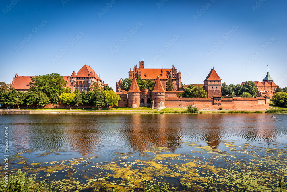 Zamek Krzyżacki w Malborku - obrazy, fototapety, plakaty 