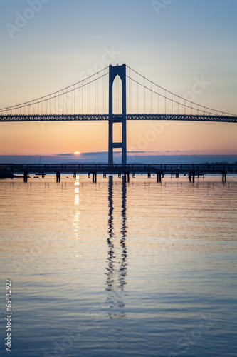 Naklejka na szybę Newport Bridge Sunrise