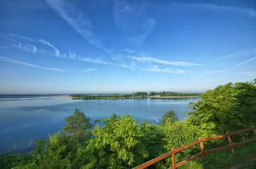 Canvas Print - Vantage point and lake