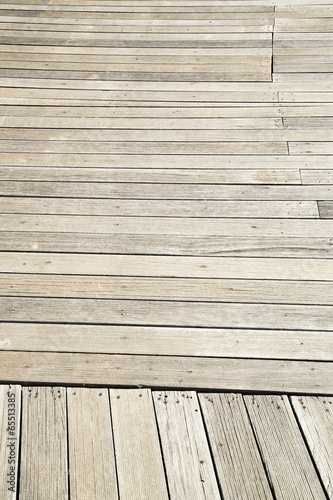 Pavimento con tavole di legno buy this stock photo and explore ... Pavimento in tavole di legno