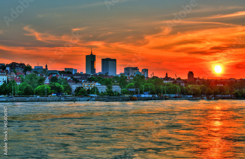 Fototapeta na wymiar Beautiful sunset over Warsaw.HDR-high dynamic range