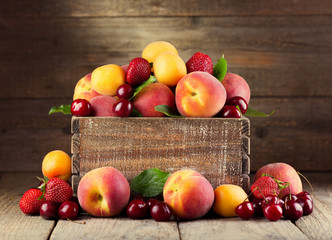 Wall Mural - fresh fruits and berries