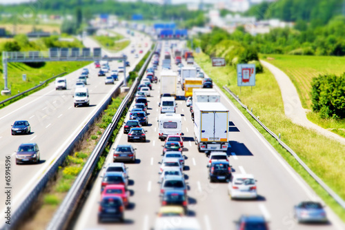 Cuadros en Lienzo Autobahn A 8 bei Möhringen, Tilt Shift Effekt