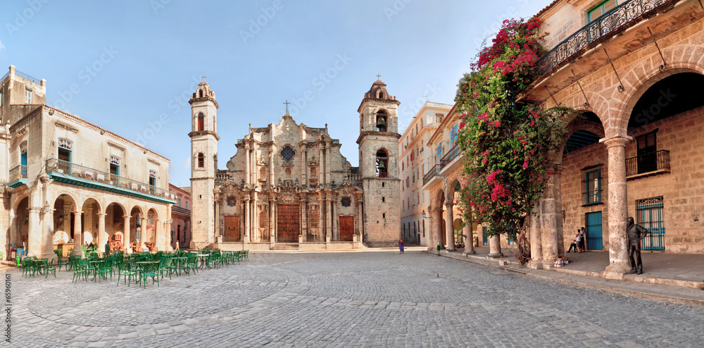 San Cristobal Cathedral, Cuba - obrazy, fototapety, plakaty 