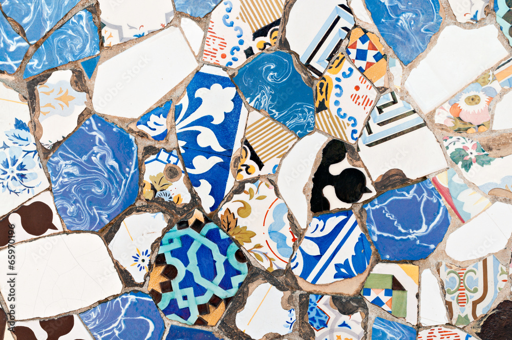Mosaics Antonio Gaudi - obrazy, fototapety, plakaty 
