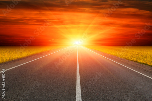 Plakat droga do zachodu słońca
