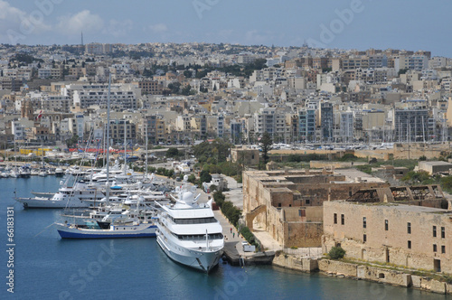 Naklejka na szybę Malta, the picturesque bay of Valetta