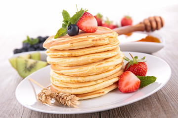 Poster - pancakes and fruits