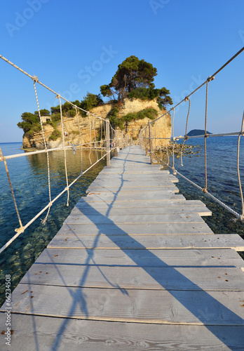 Naklejka na szybę Cameo island